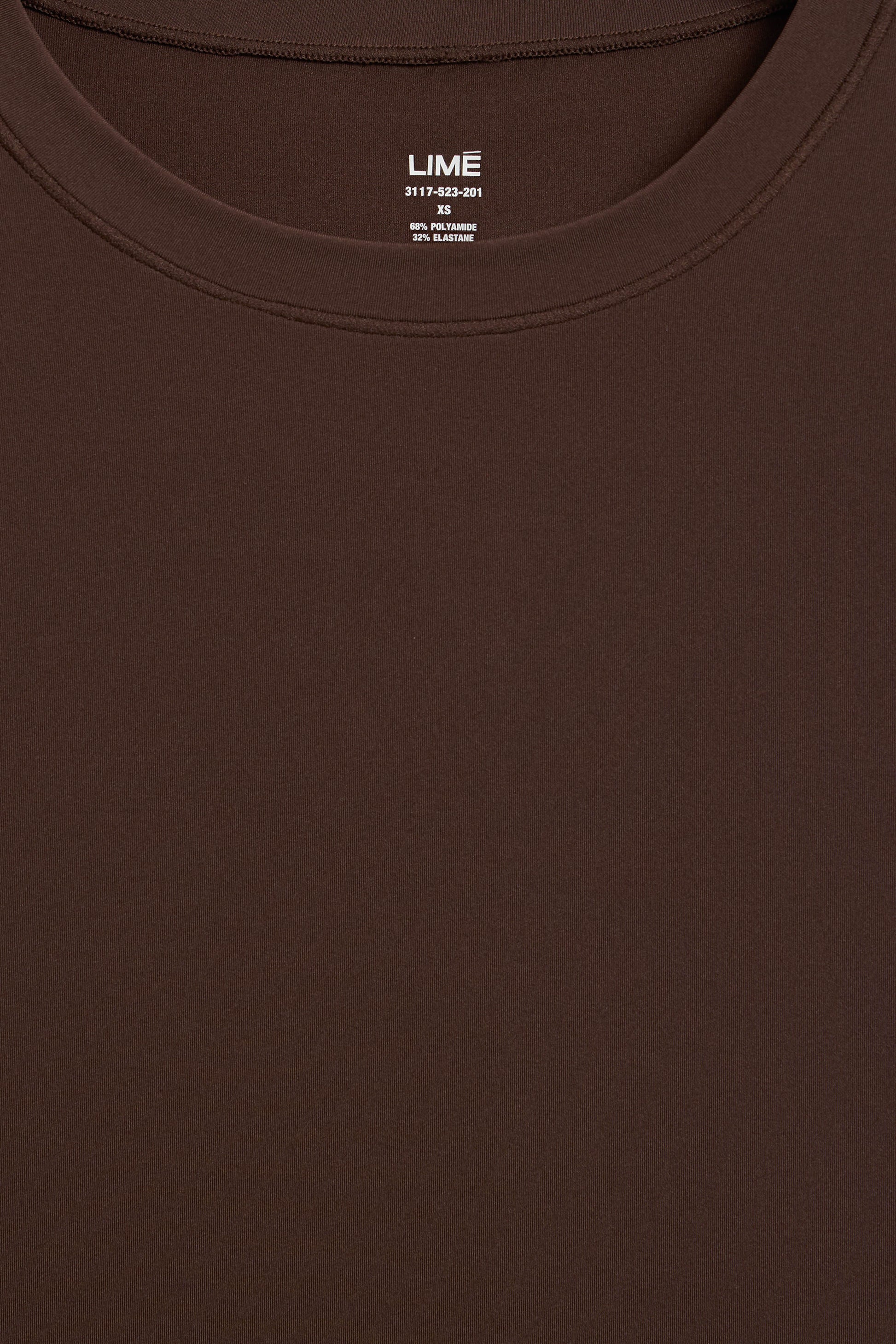 DARK BROWN