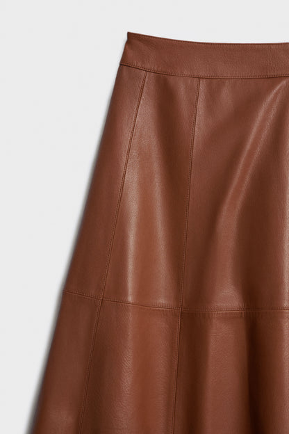 DARK BROWN