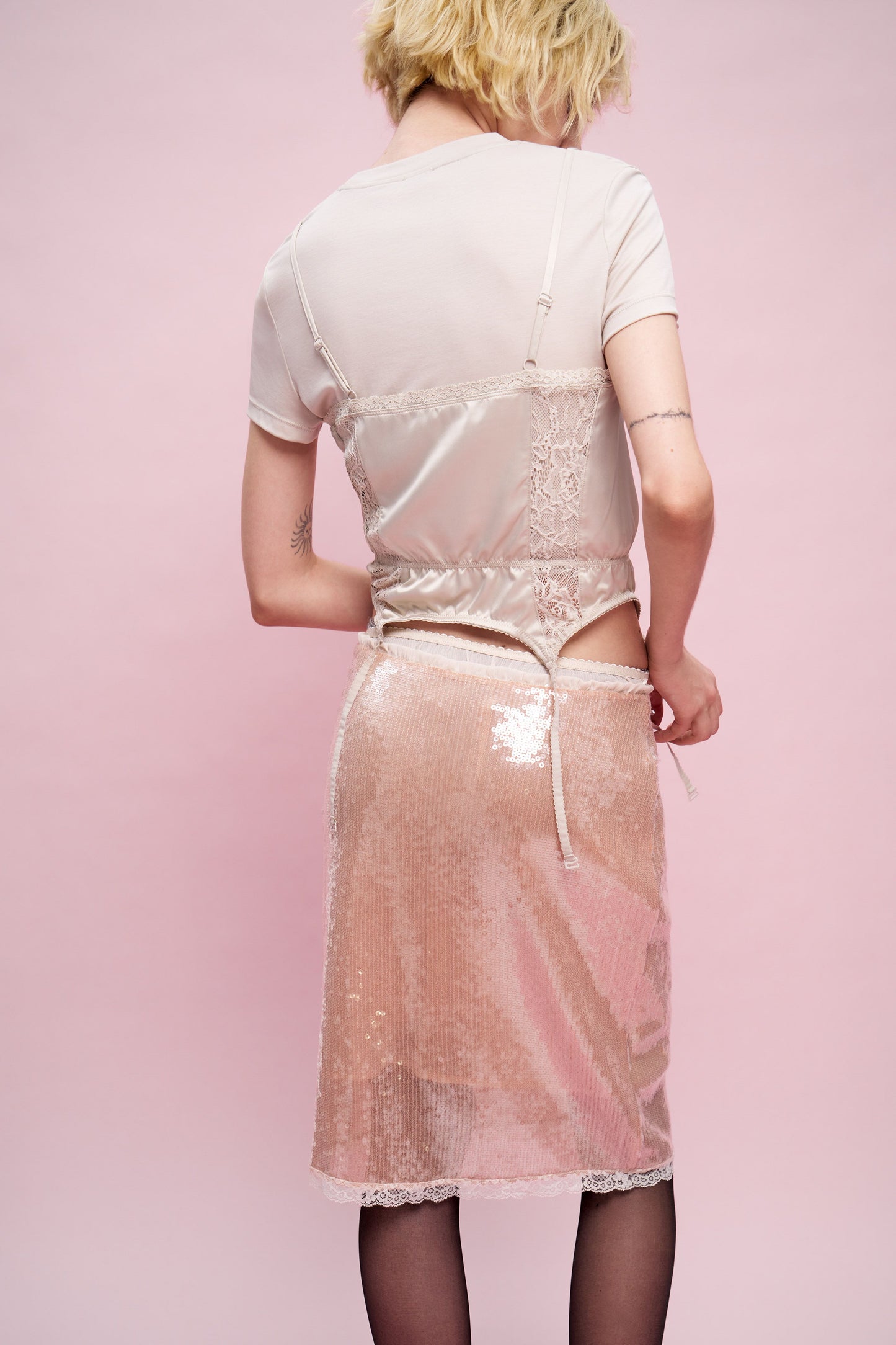 POWDER BEIGE