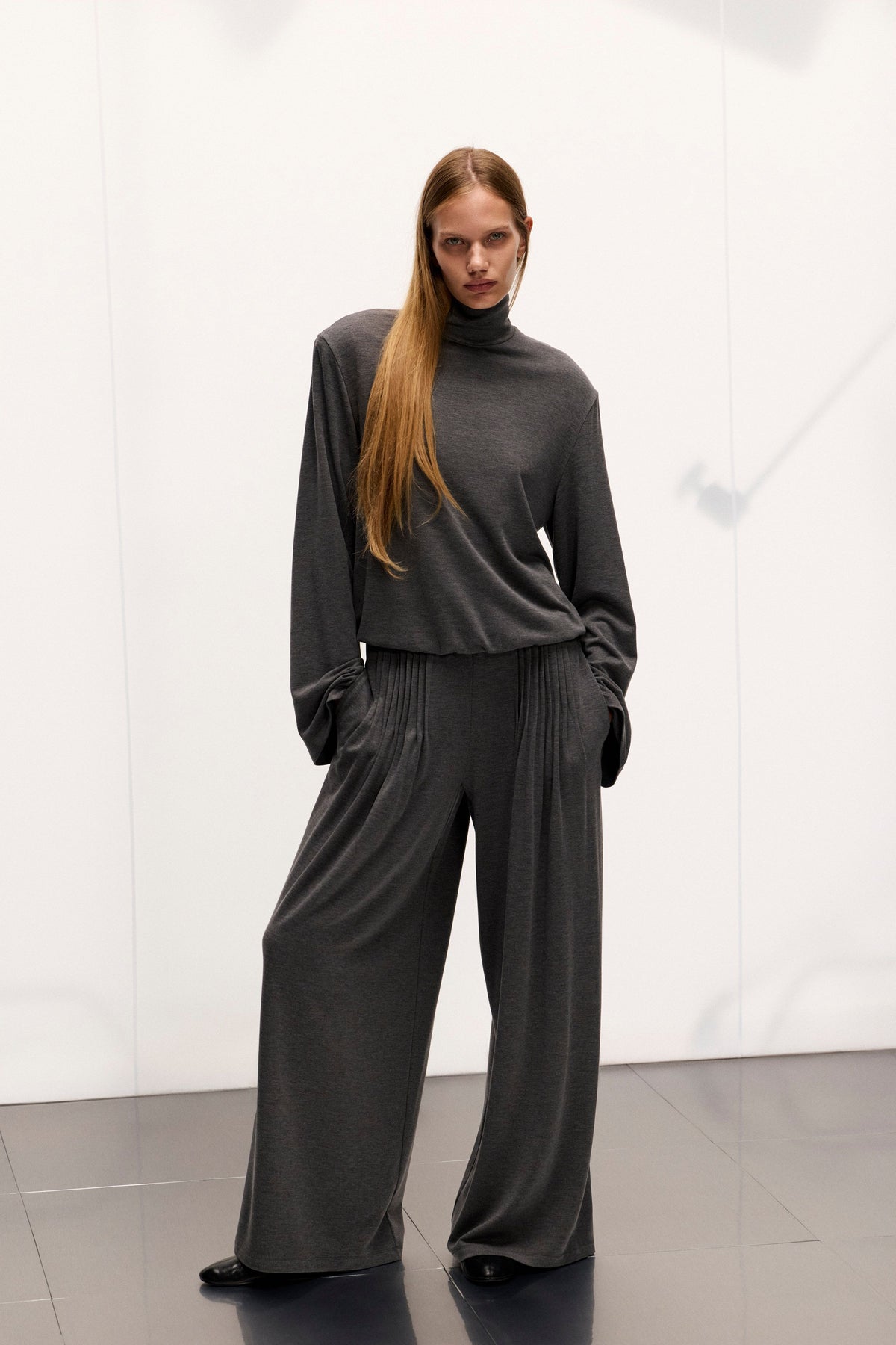 DARK GREY MELANGE