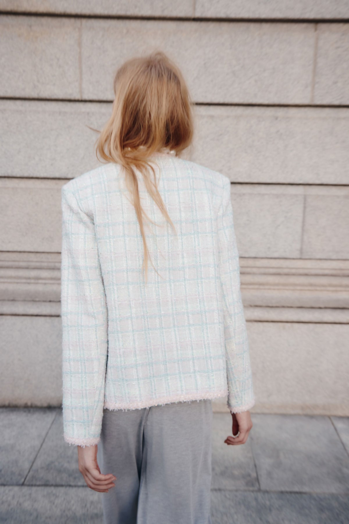 LIGHT BLUE