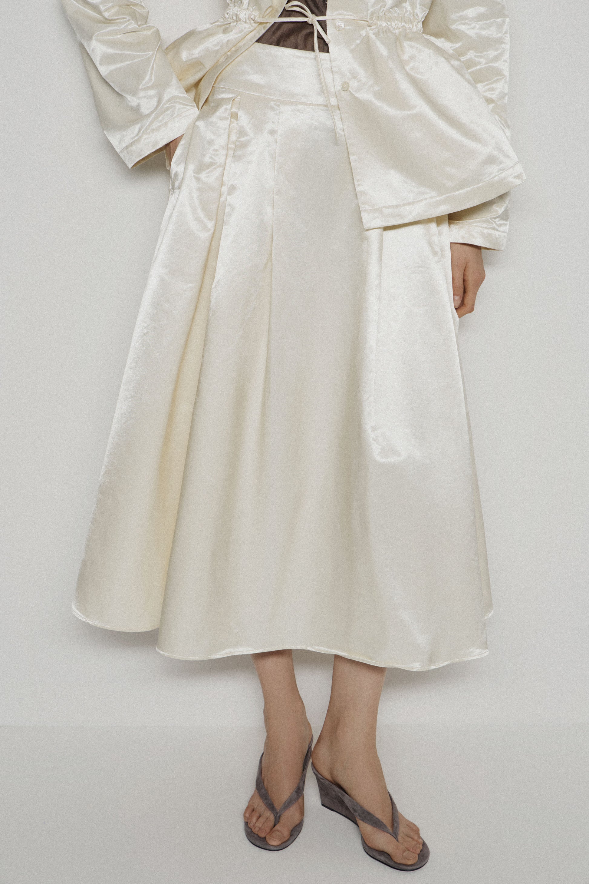 IVORY