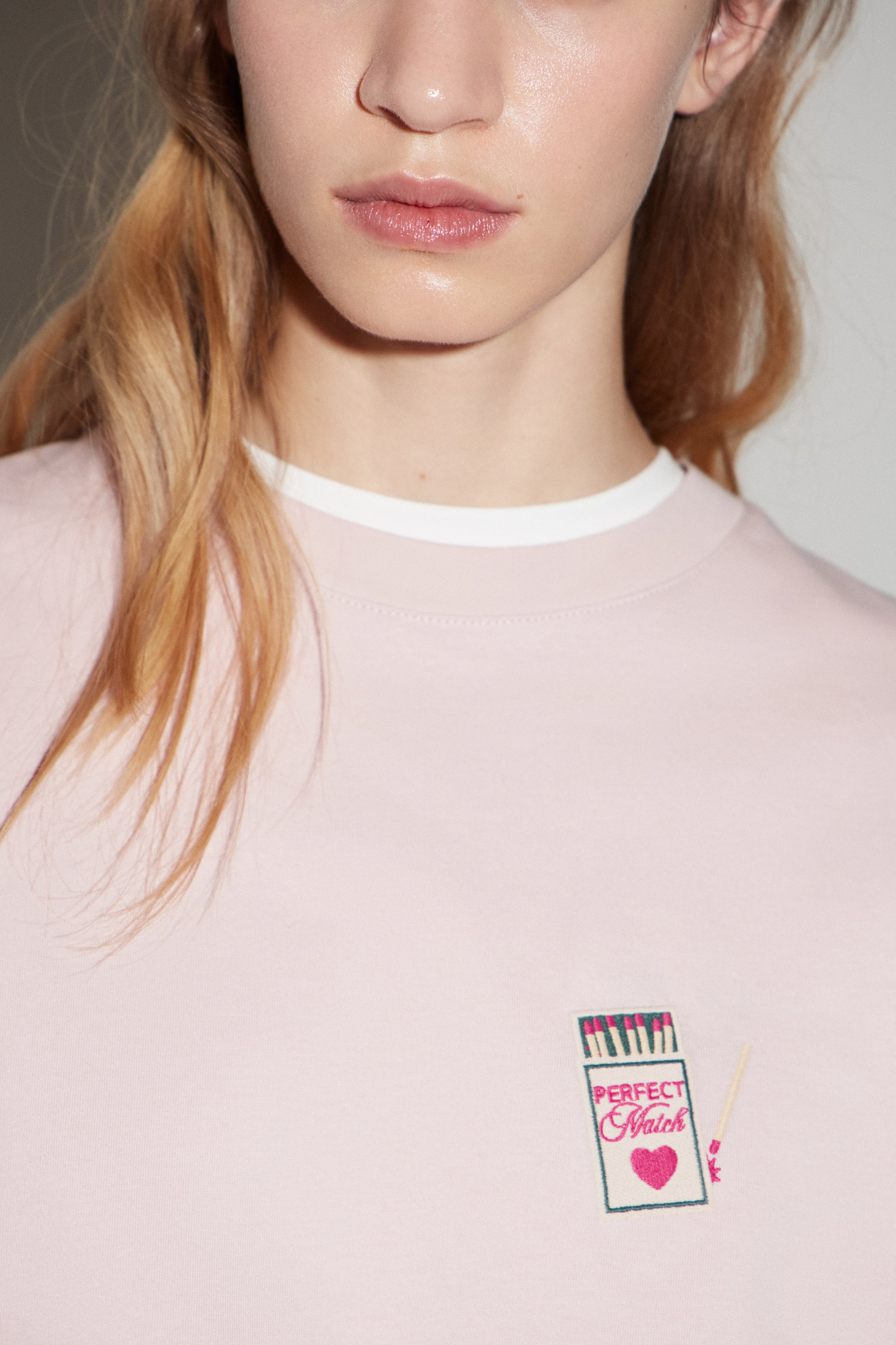 LIGHT PINK