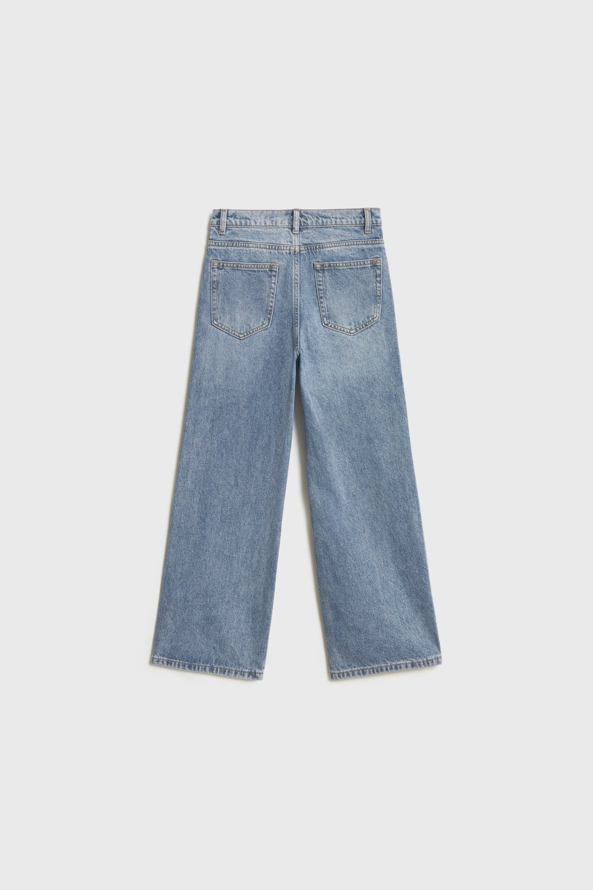 VINTAGE BLUE