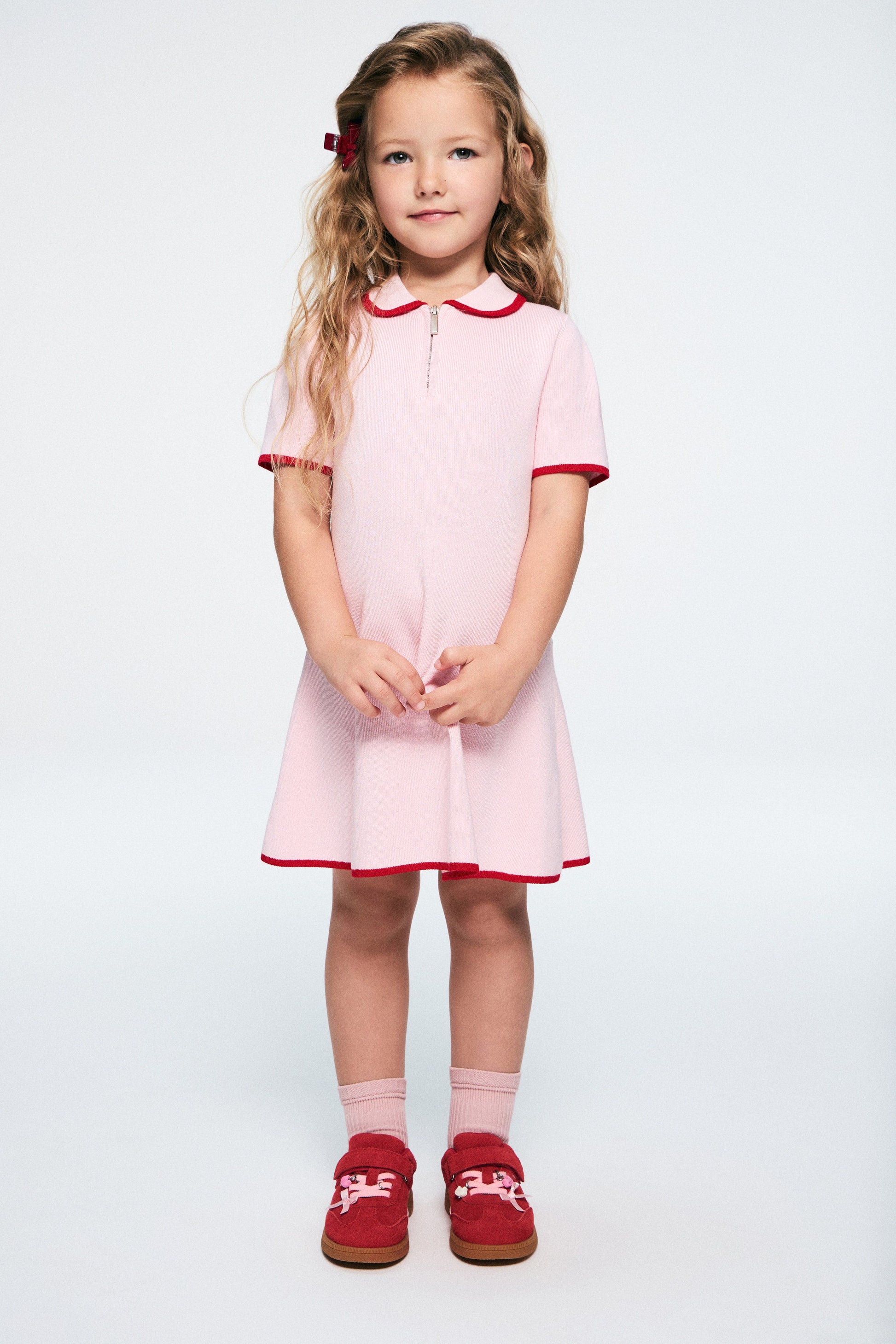 LIGHT PINK
