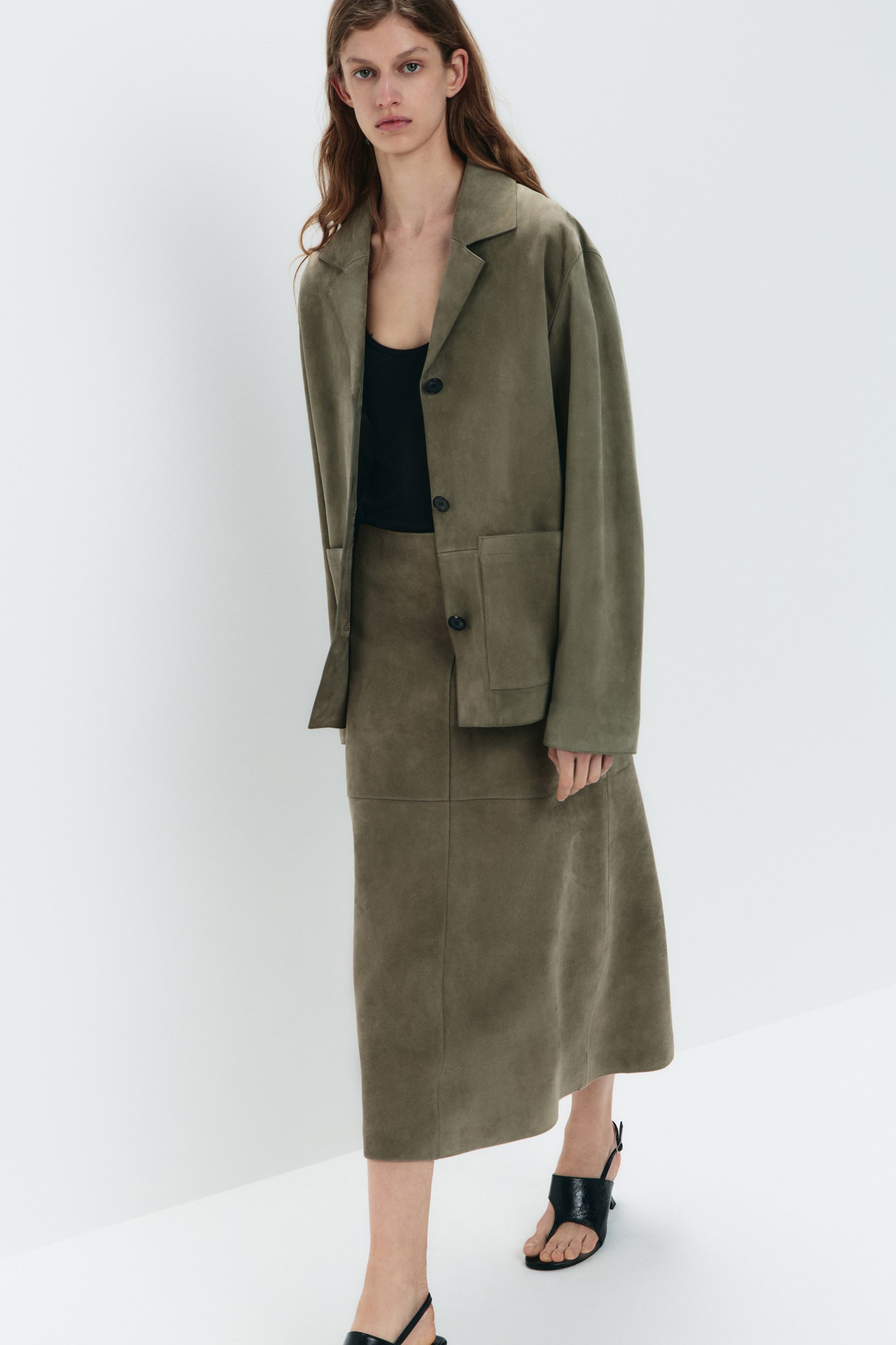 LIGHT KHAKI