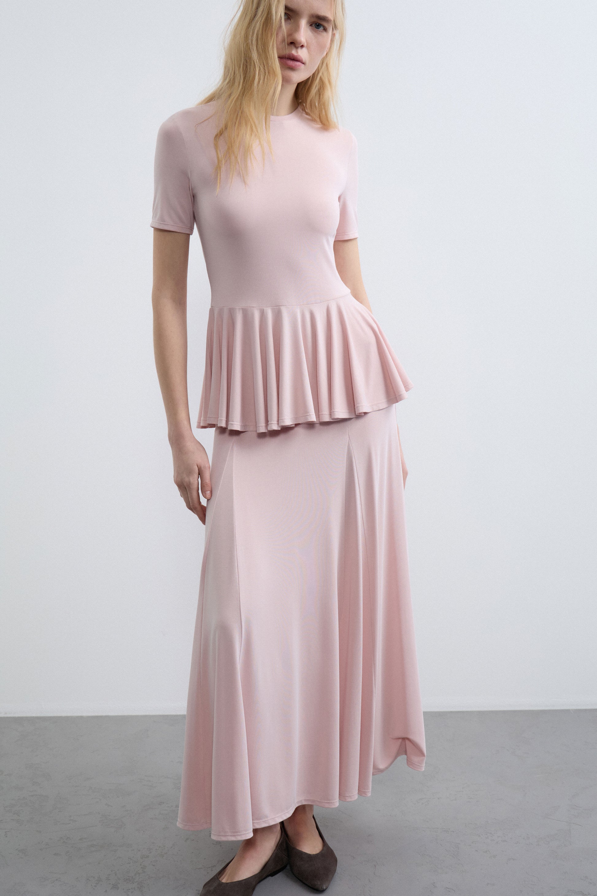 LIGHT PINK