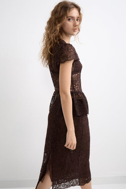 DARK BROWN