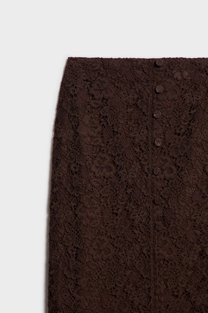 DARK BROWN