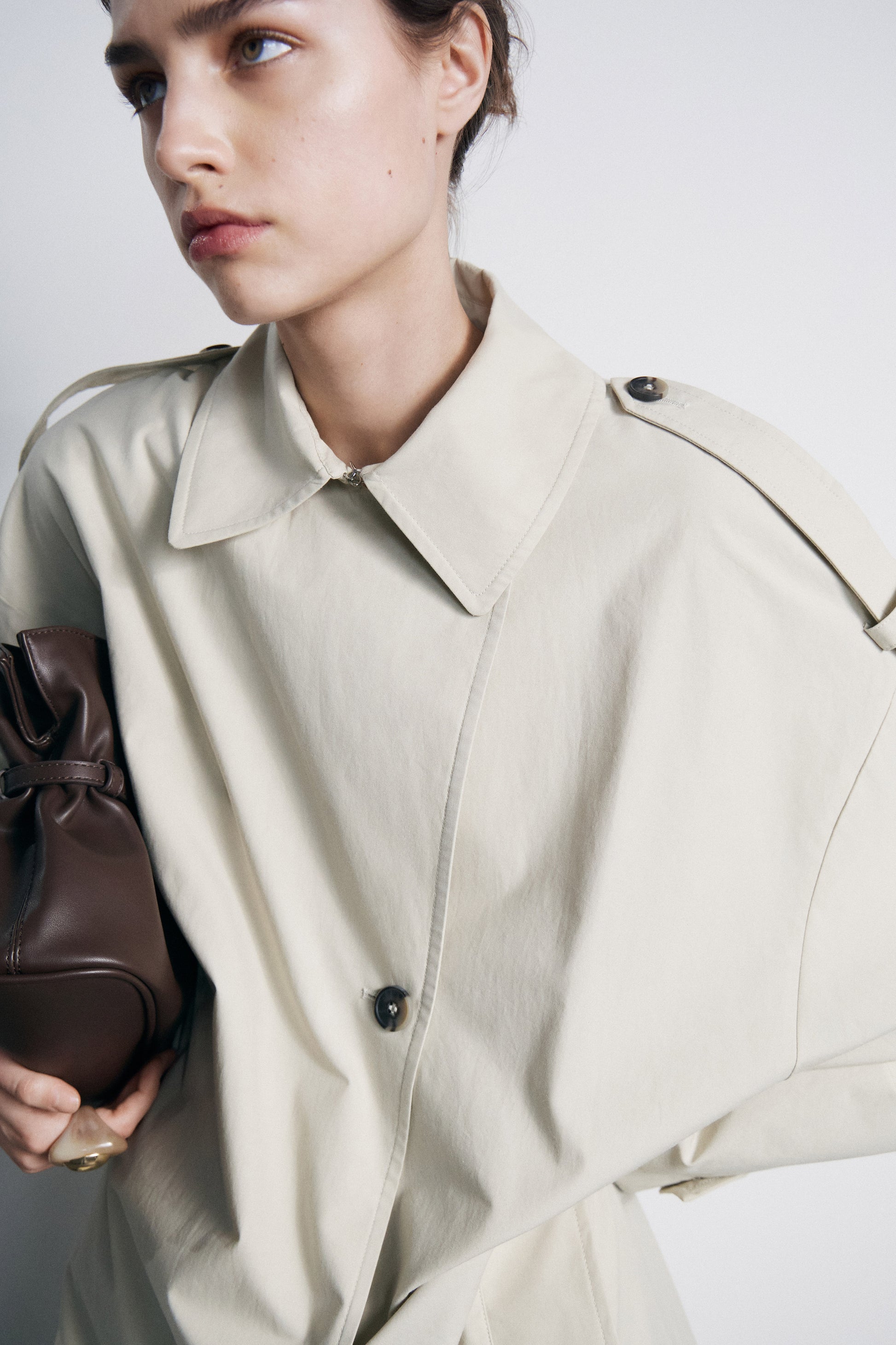 LIGHT KHAKI