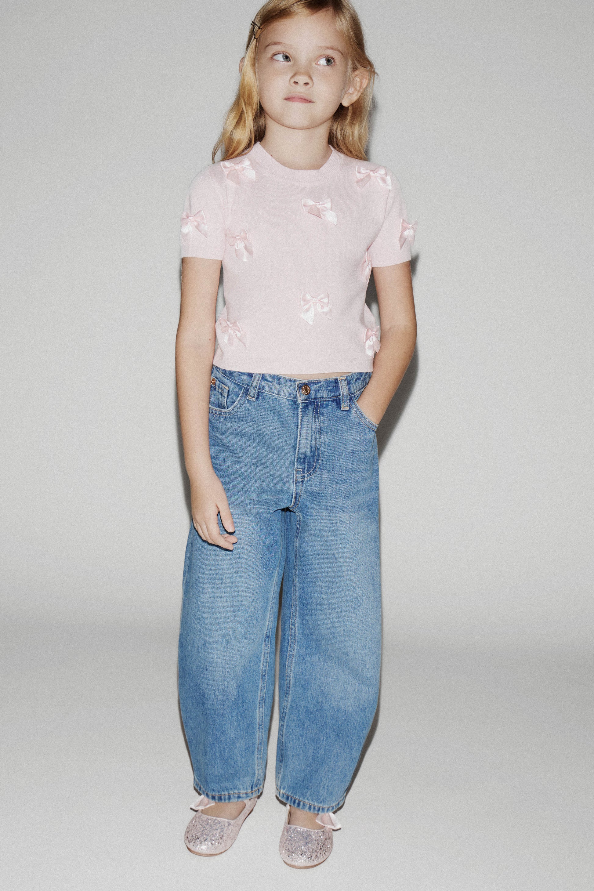 LIGHT PINK