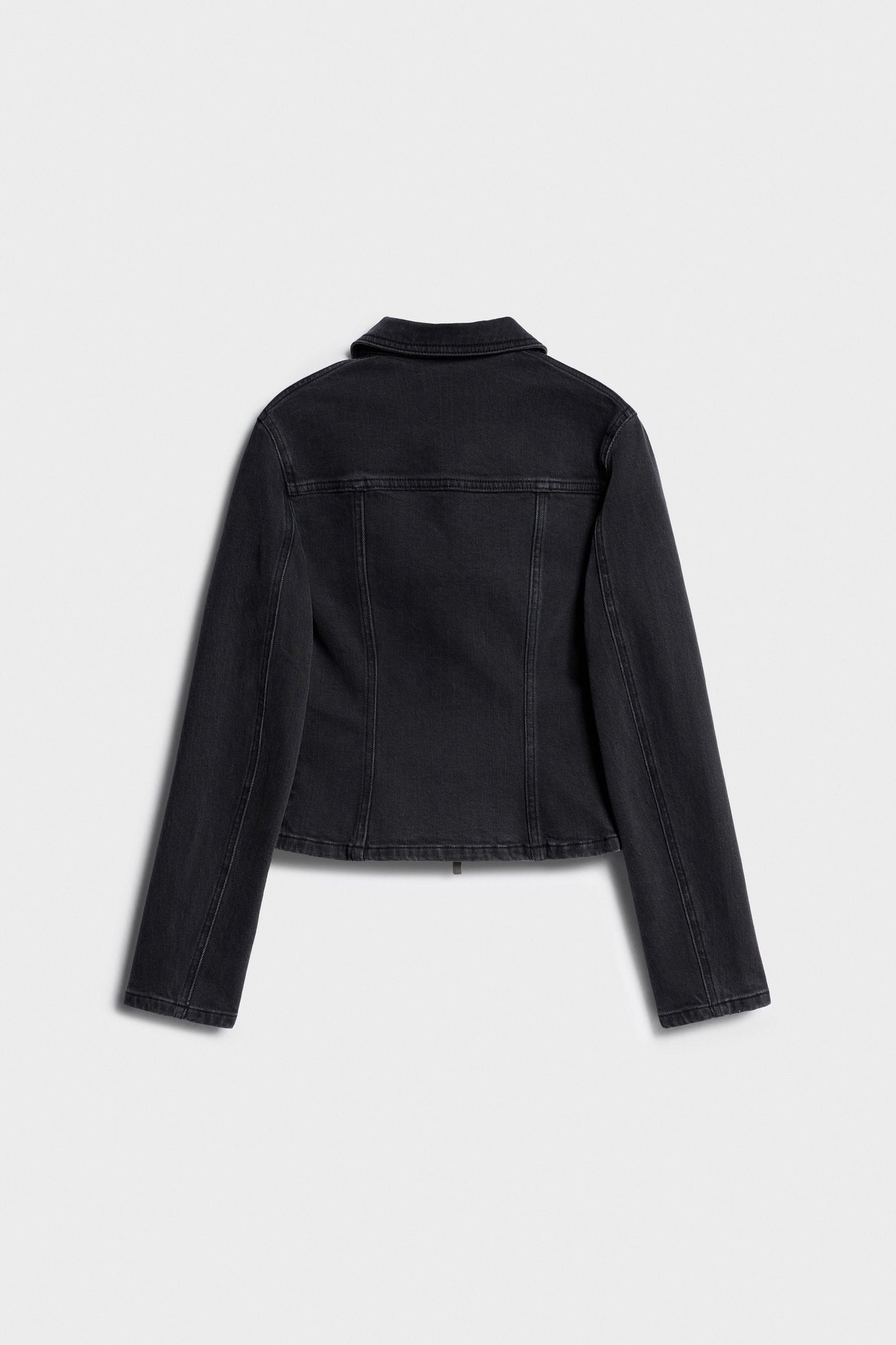 WASHED BLACK