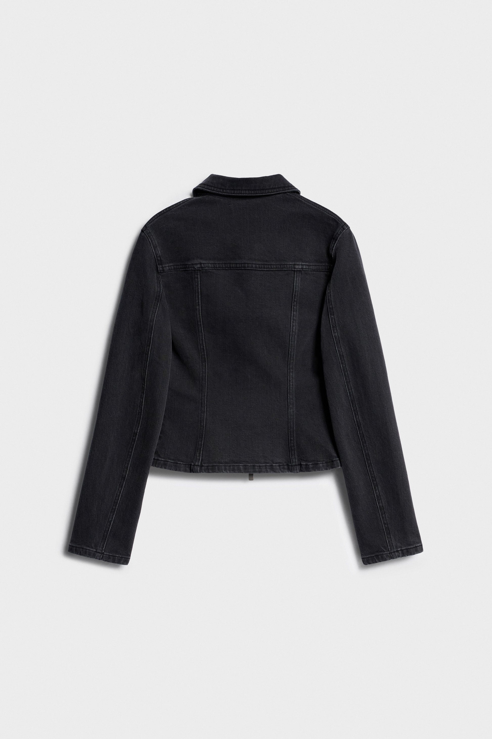 WASHED BLACK