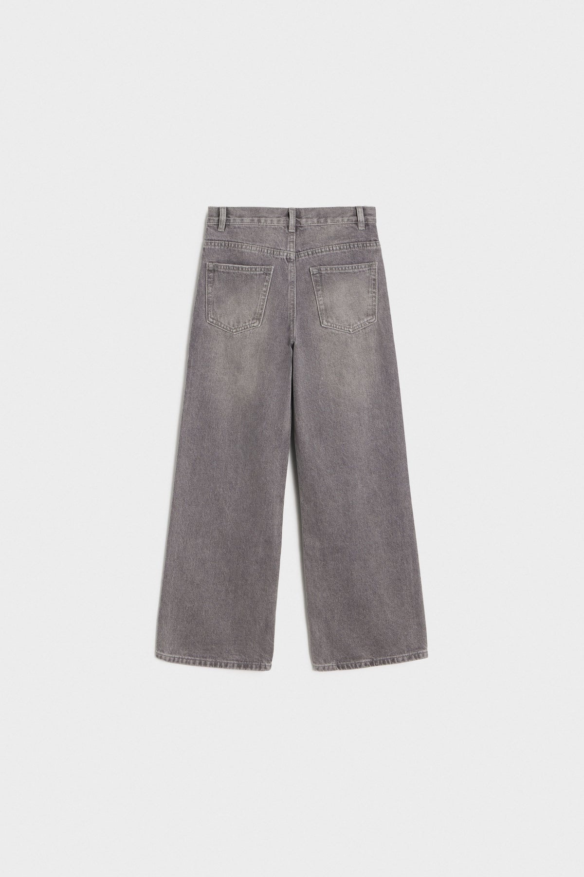 ARCTIC GREY