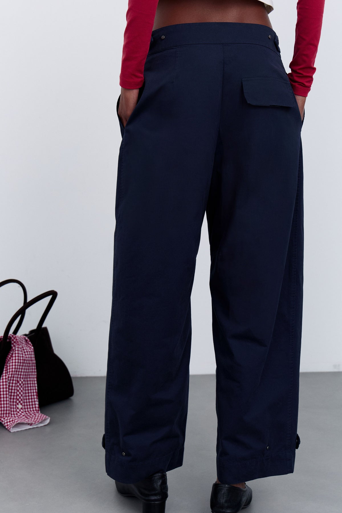 NAVY