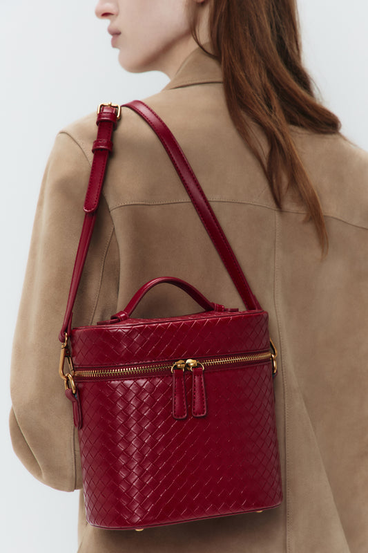 DARK RED