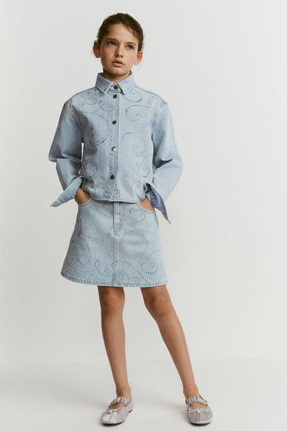 LIGHT BLUE