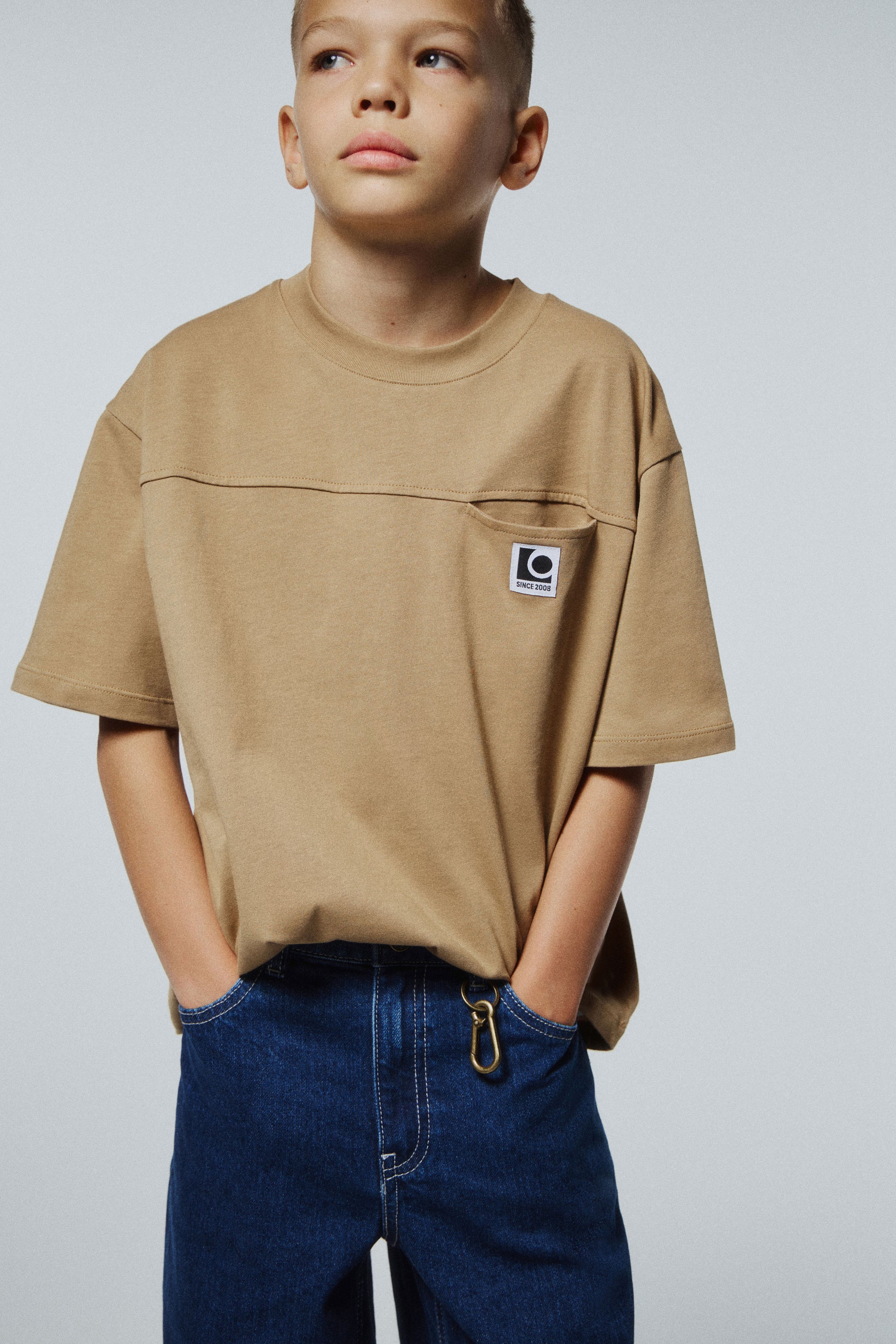 DARK BEIGE