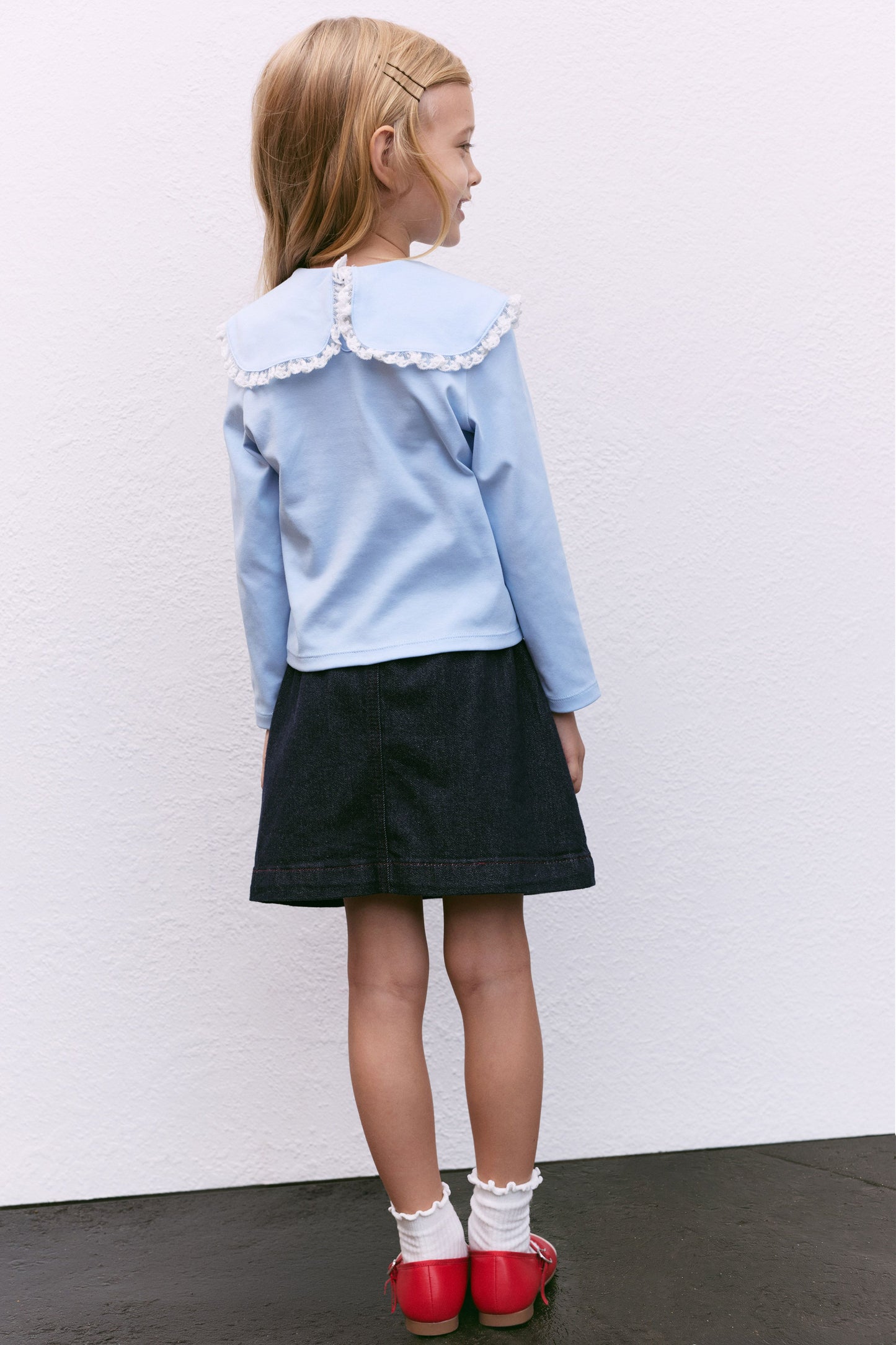 DARK BLUE