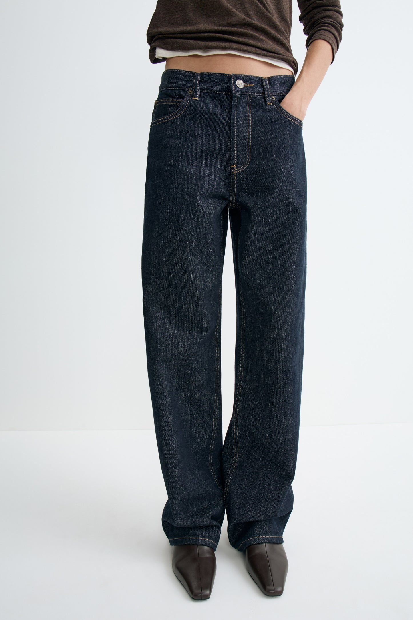 DARK BLUE