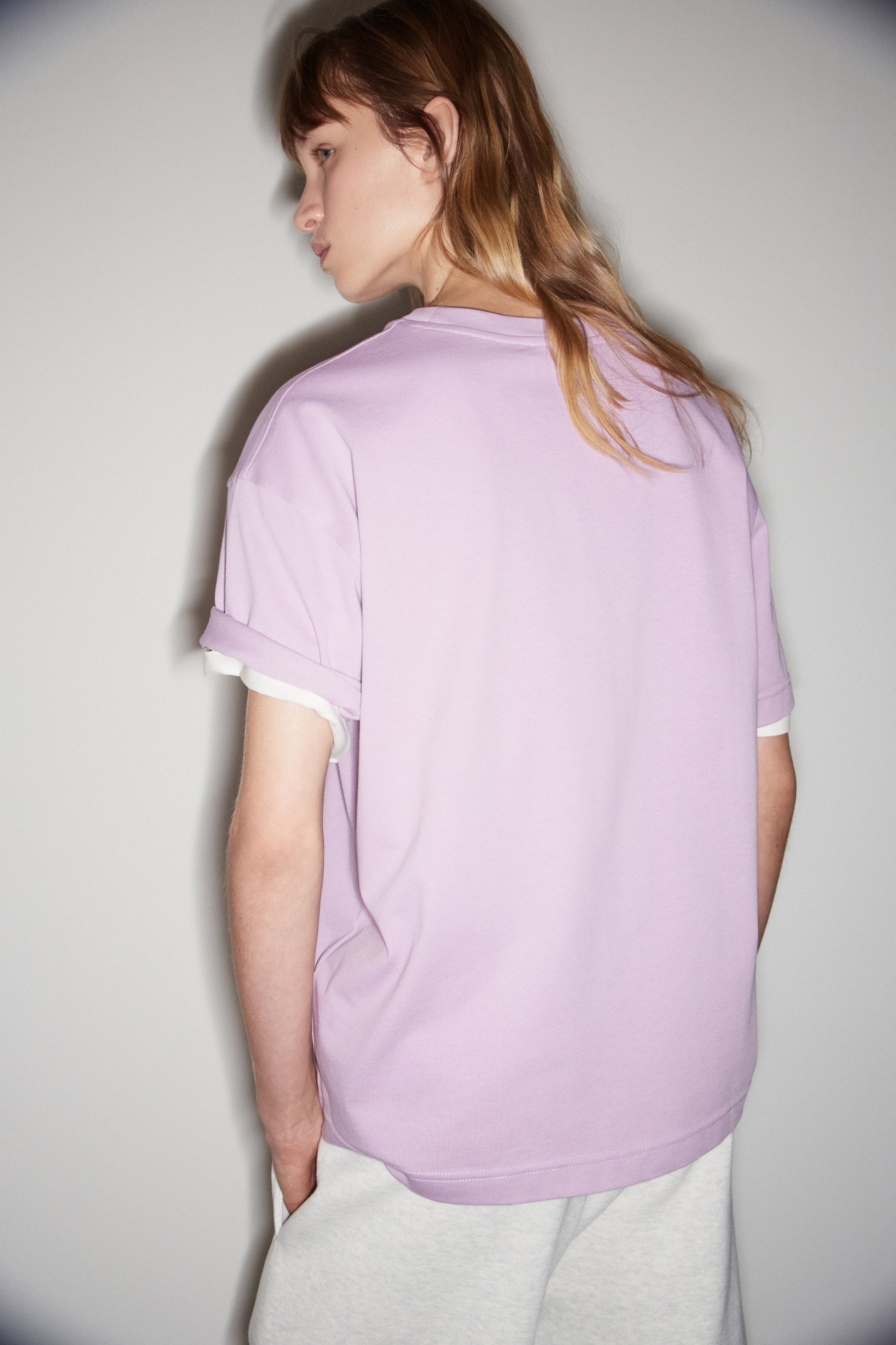 BRIGHT LILAC