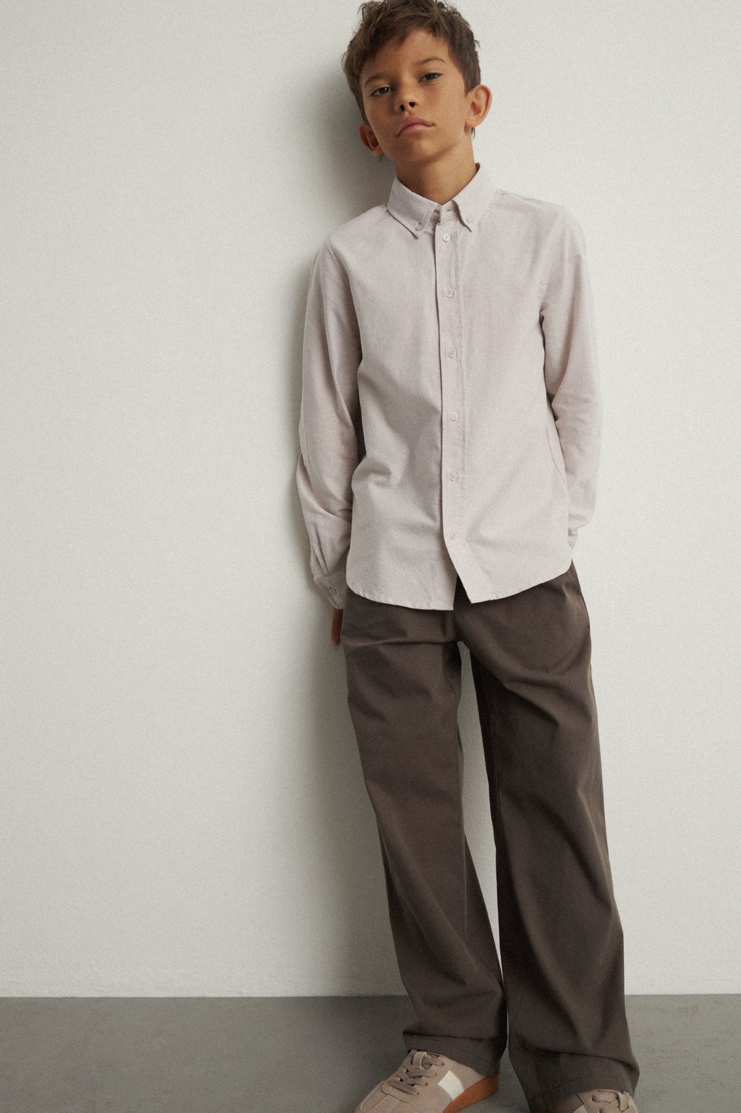 LIGHT BEIGE