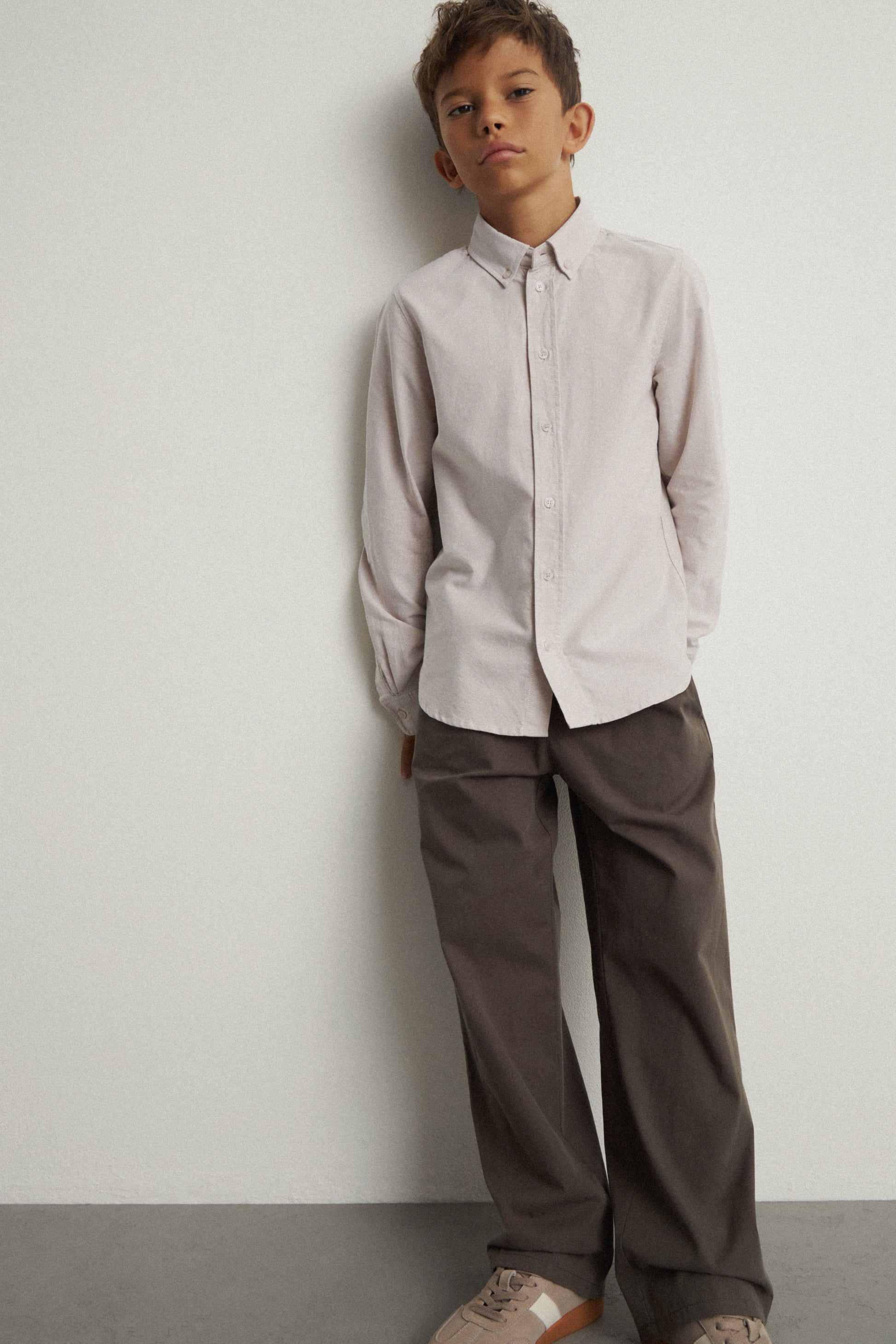 LIGHT BEIGE