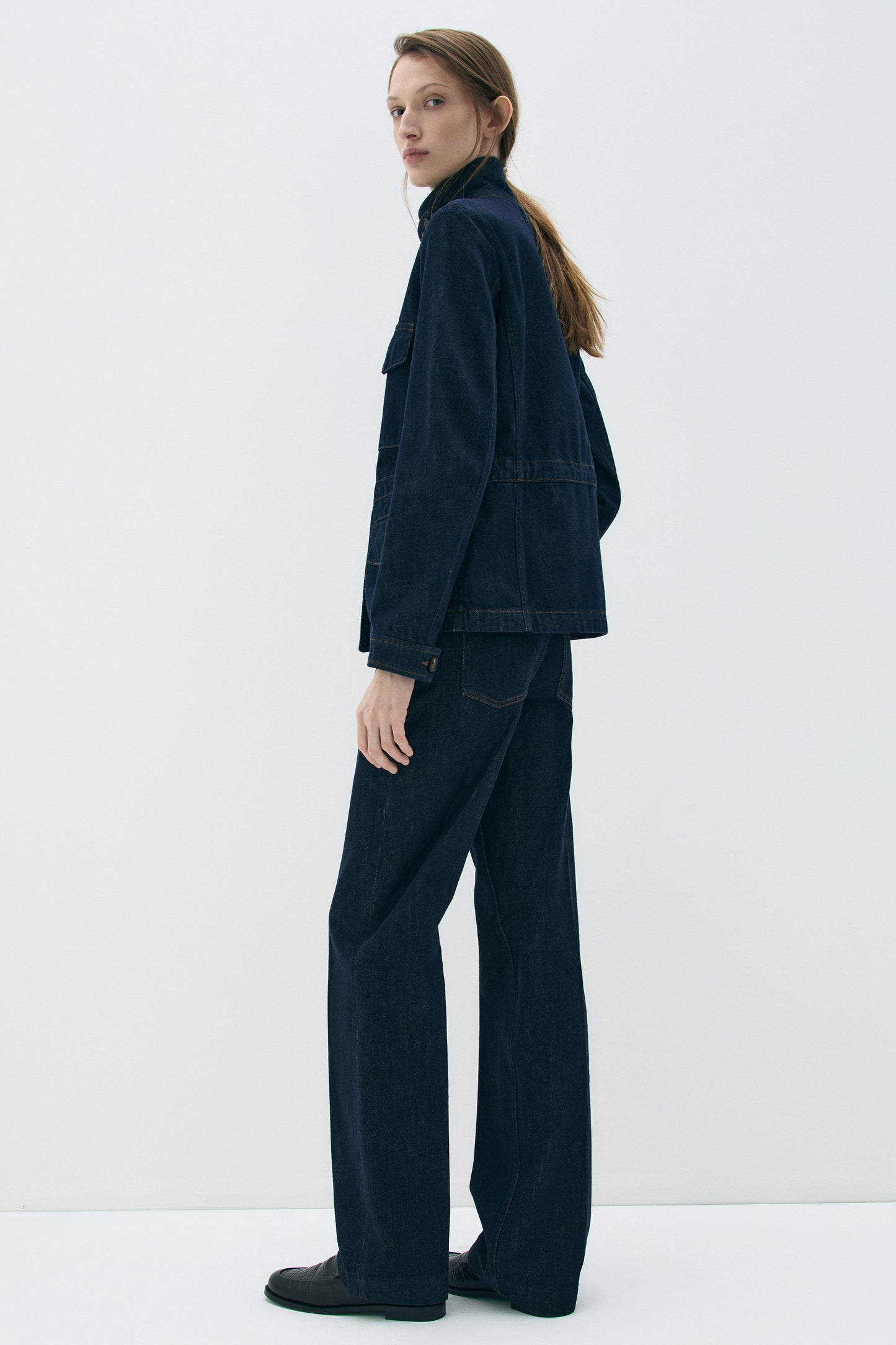 DARK BLUE