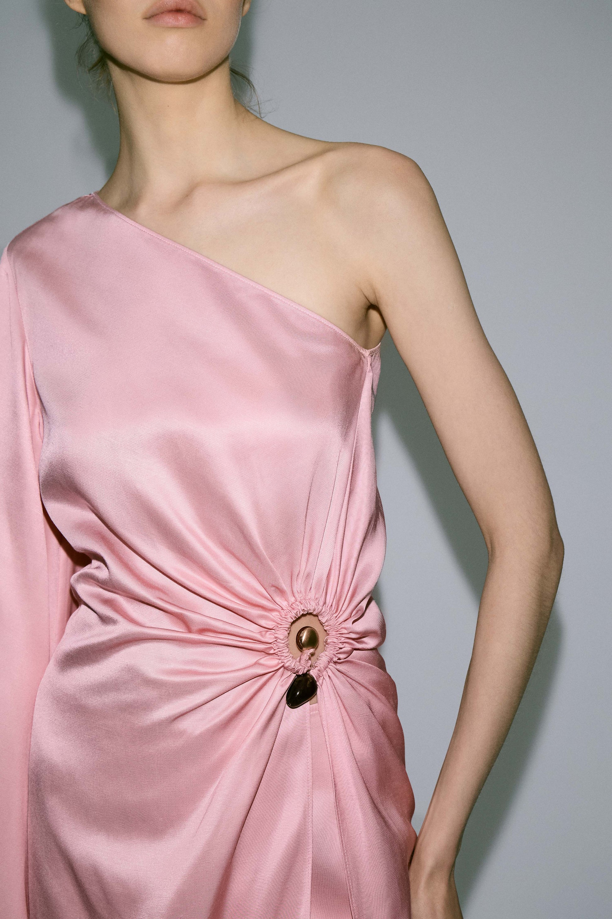 DUSTY ROSE