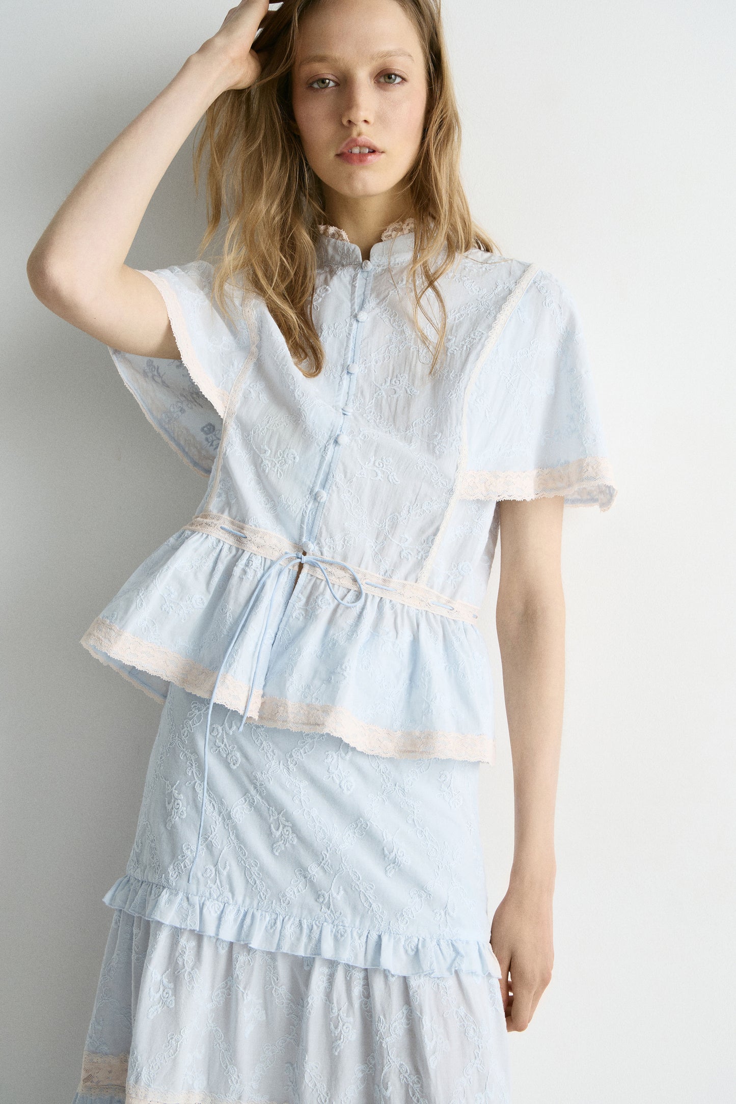 LIGHT BLUE
