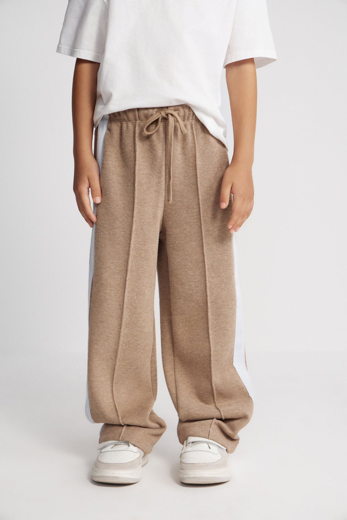 BROWN MELANGE