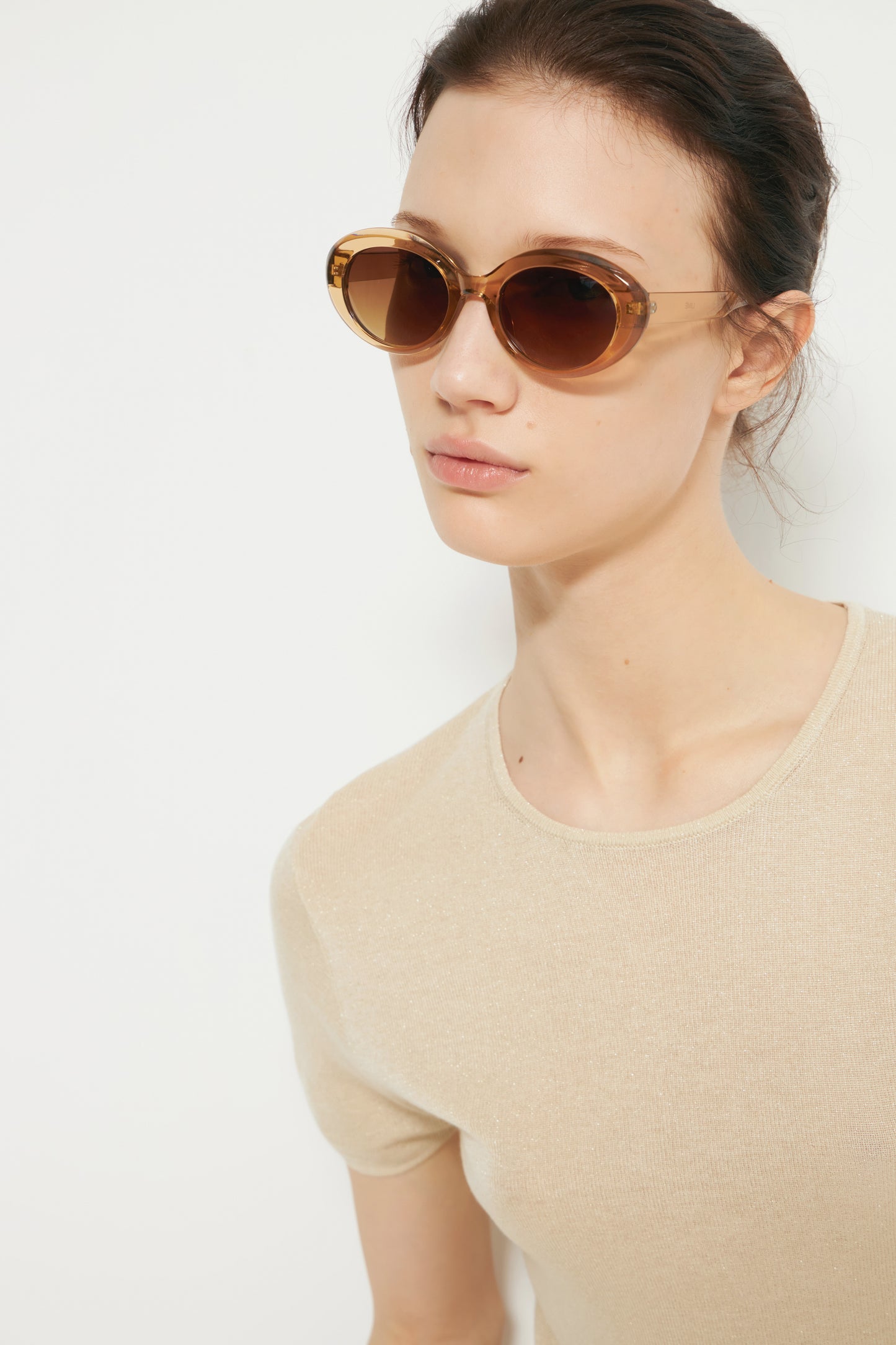 GOLD BEIGE