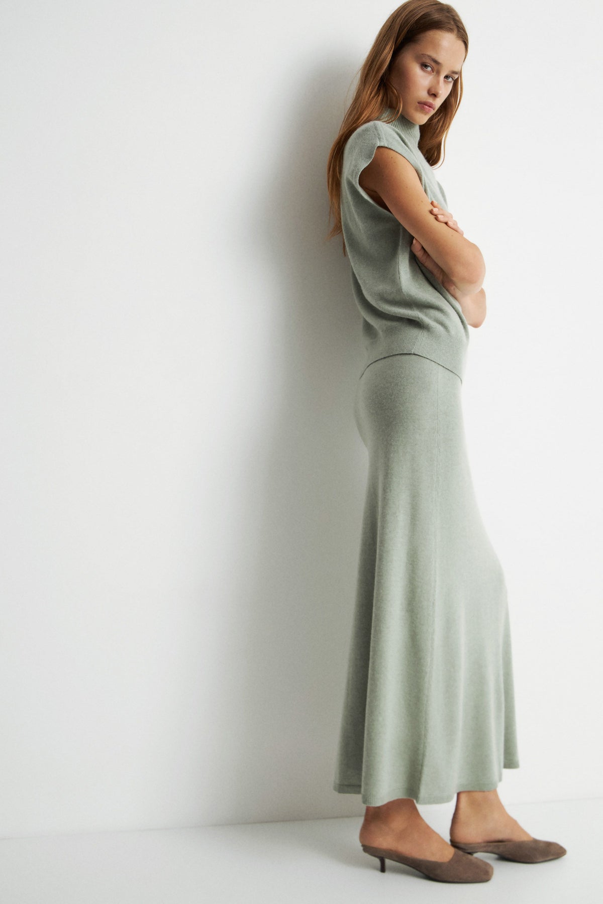 GRAY-GREEN