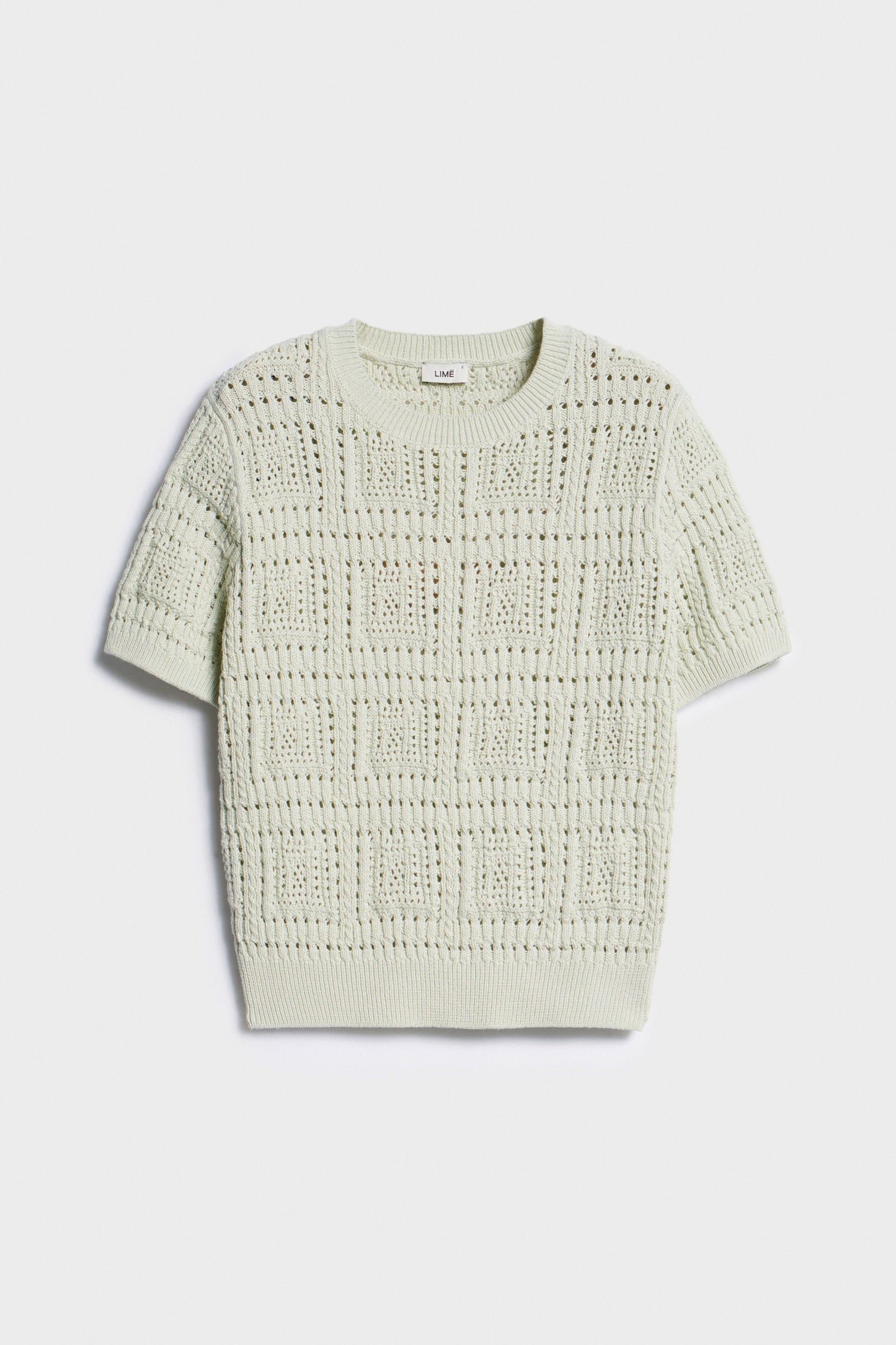 LIGHT GREEN