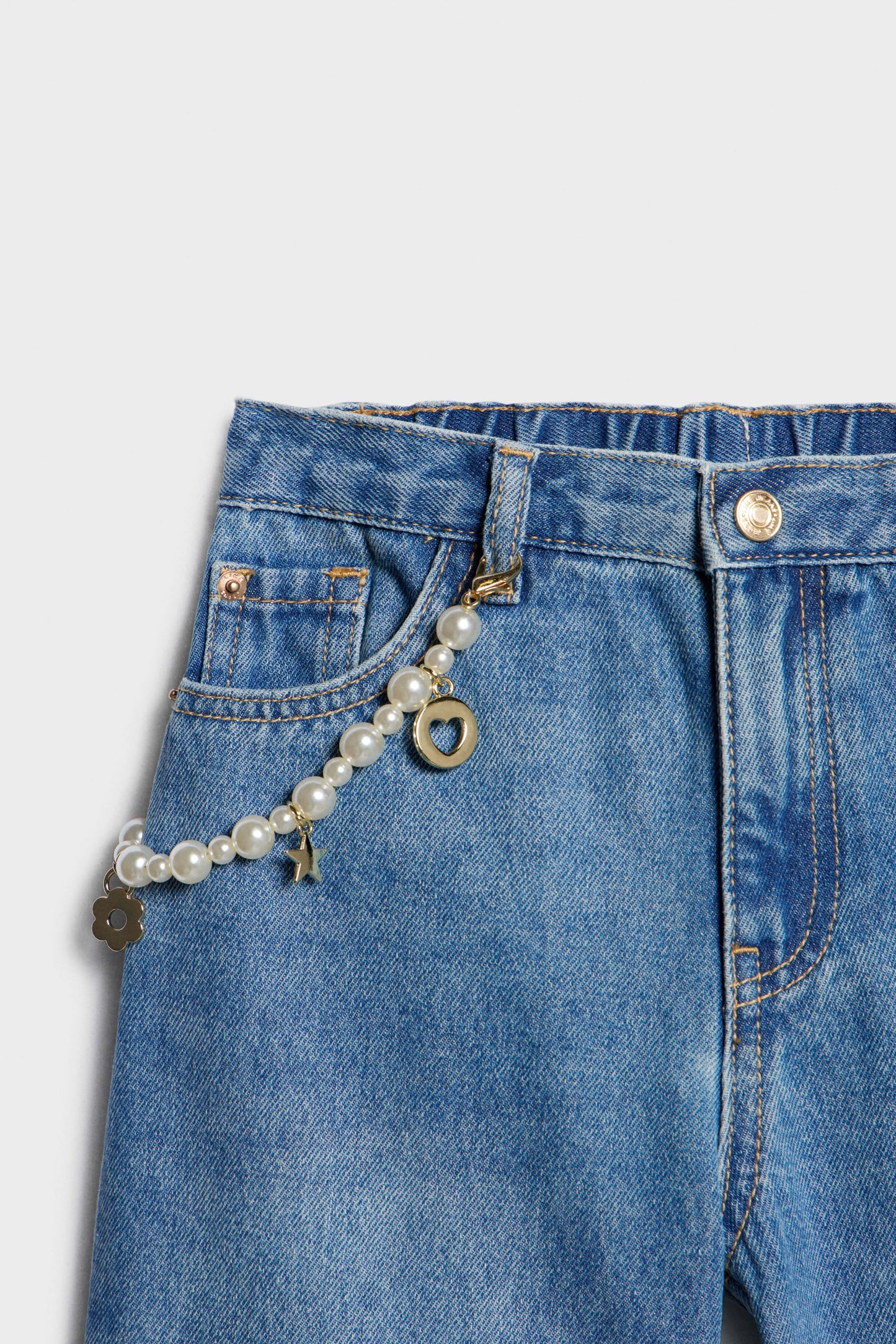 VINTAGE BLUE